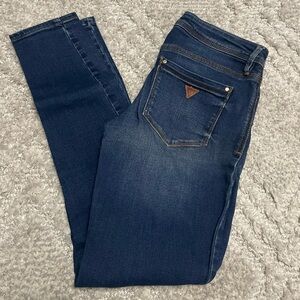 GUESS Low Rise Skinny Size 26